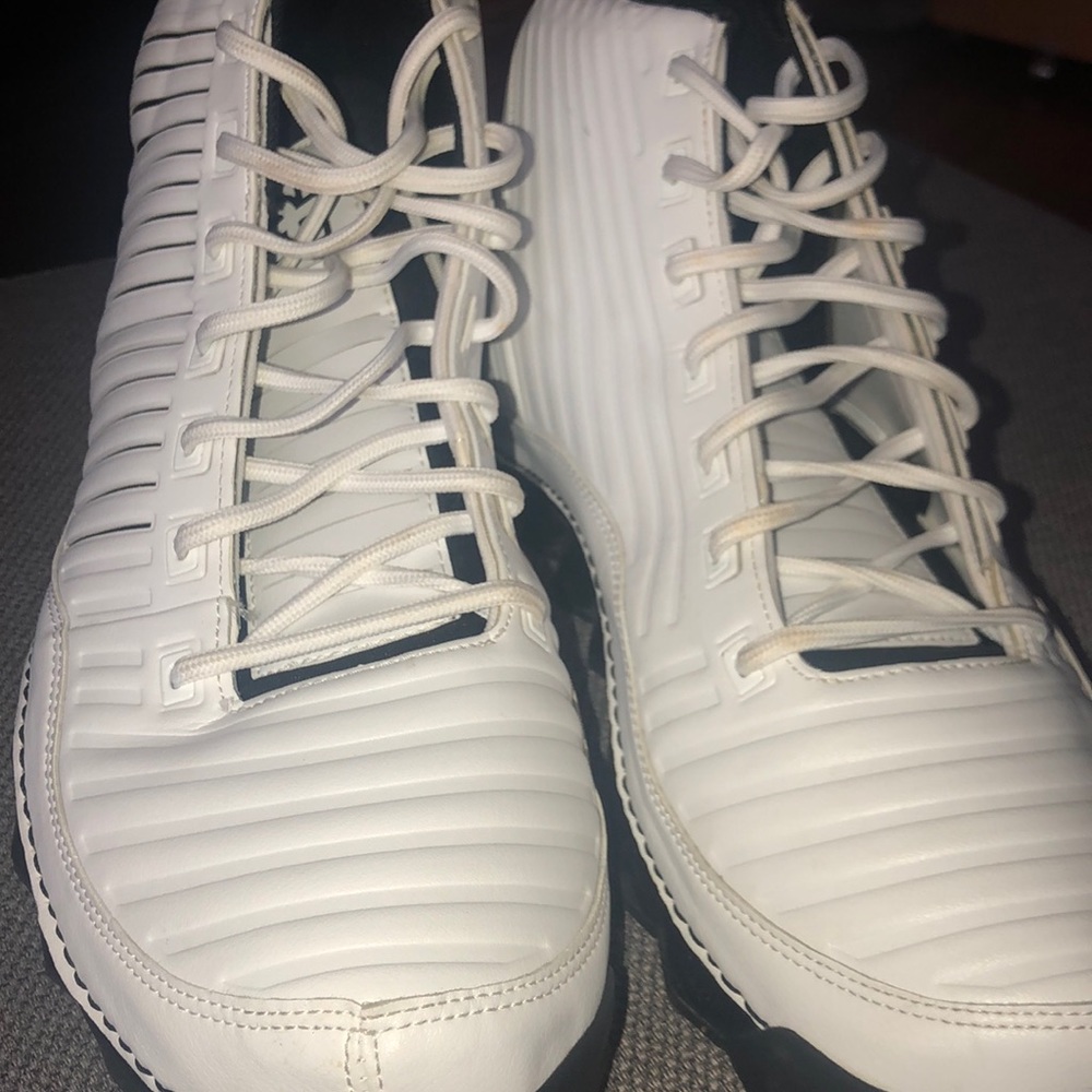 Reebok Sneakers